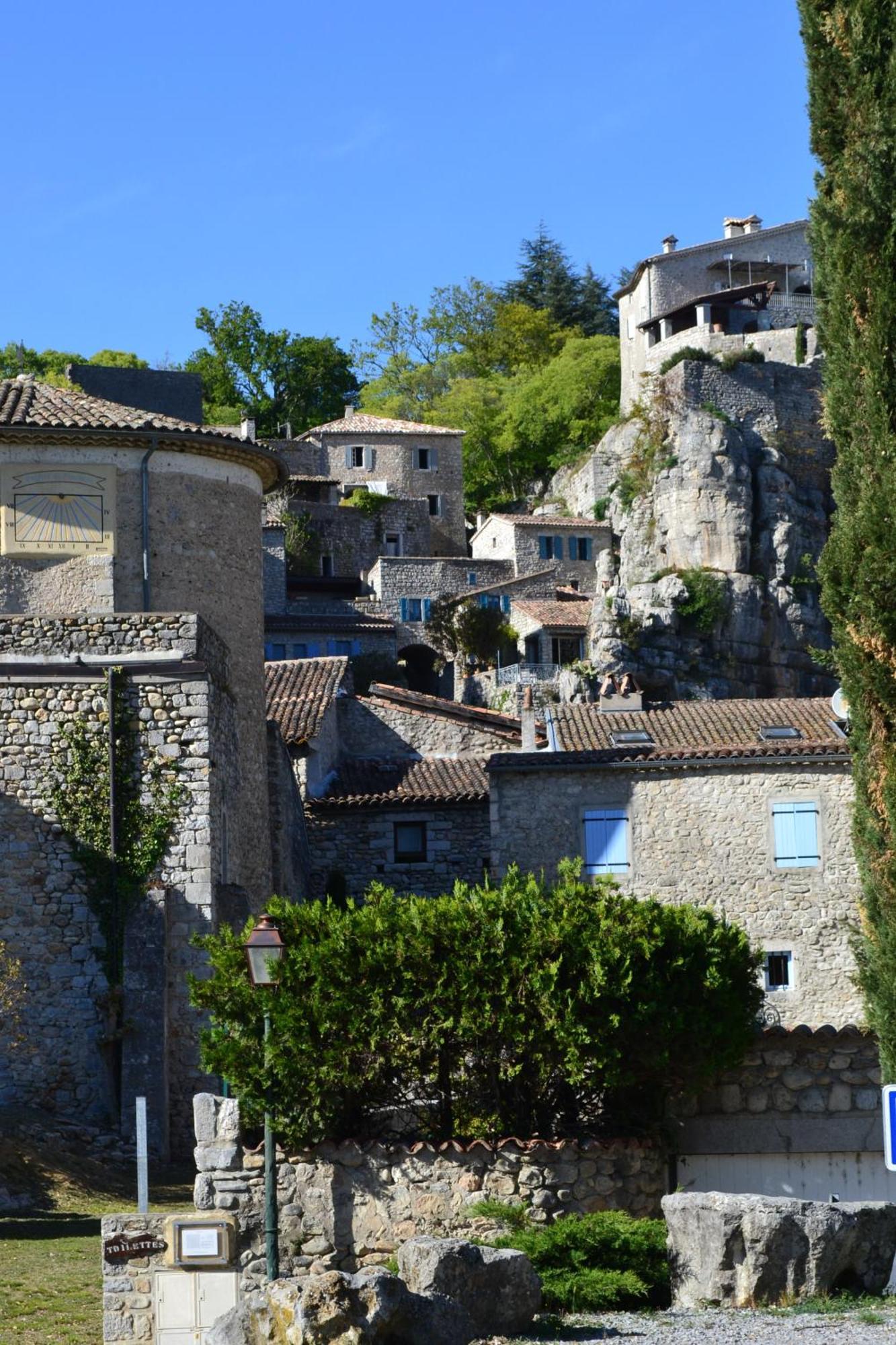 Hotel La Garenne Labeaume Exterior foto